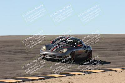 media/Oct-19-2025-PCA San Diego (Sun) [[b7baa86645]]/4-Yellow Group/Session 2 (Bowl)/